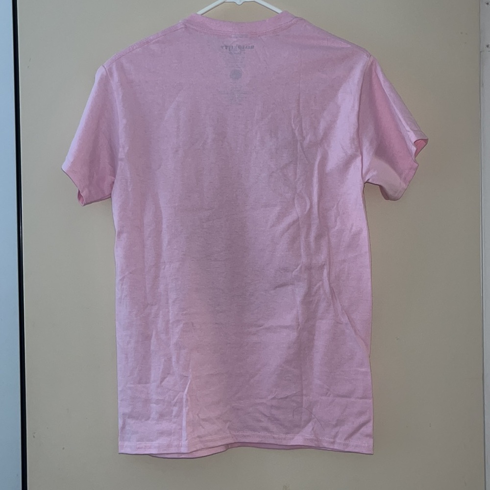 NWT adult small Sanrio hello kitty cotton tee shirt - Picture 2 of 2